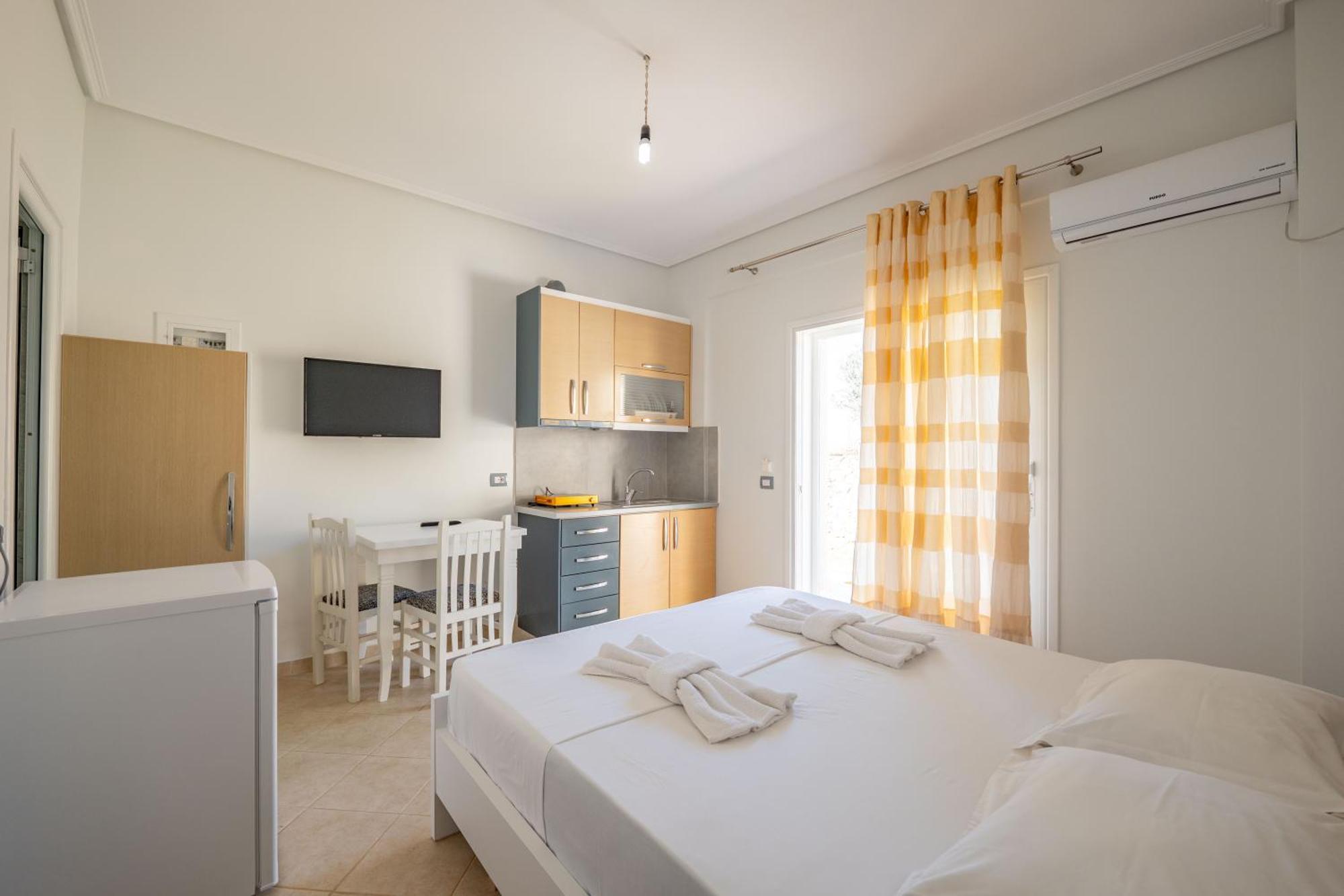 Vila Celi Sarande Exterior photo