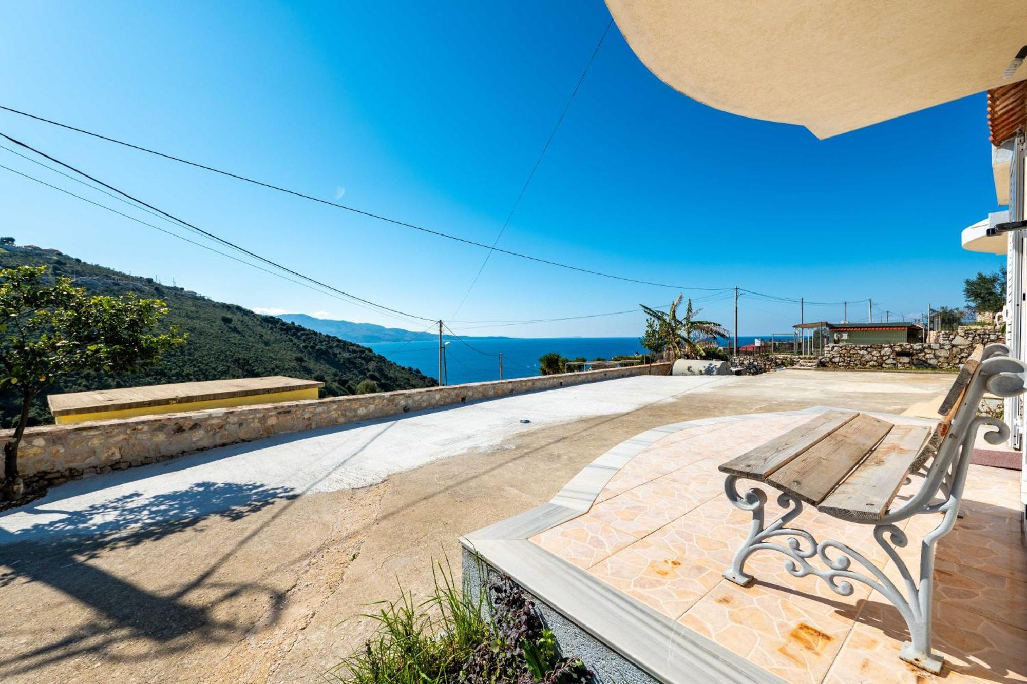 Vila Celi Sarande Exterior photo