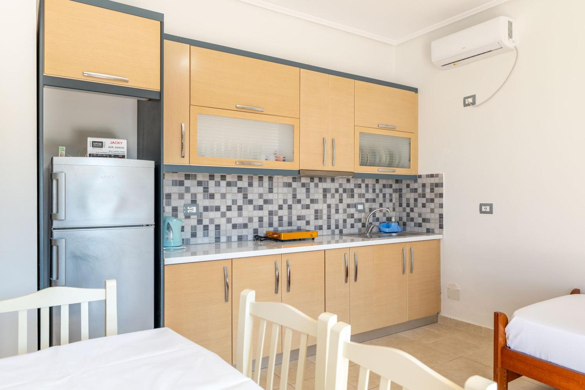 Vila Celi Sarande Exterior photo